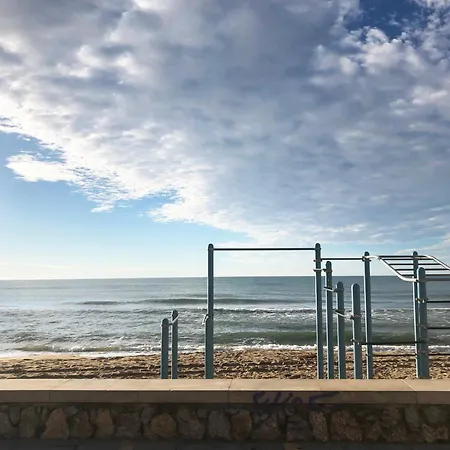 Apartment Lovely Seaside In Front Of Calafell And Cunit *