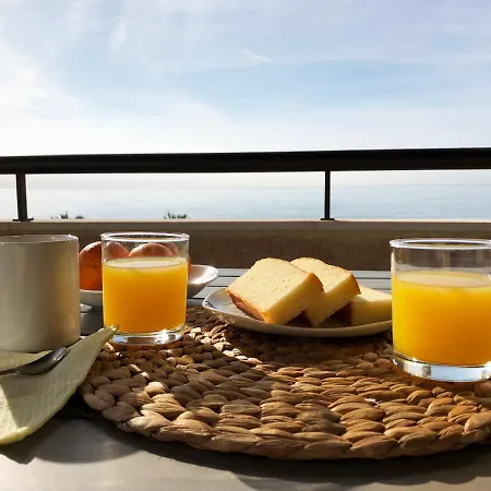 Apartment Lovely Seaside In Front Of Calafell And Cunit Segur de Calafell