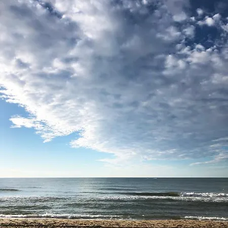 Lovely Seaside In Front Of Calafell And Cunit Apartment Segur de Calafell