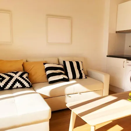 Apartment Lovely Seaside In Front Of Calafell And Cunit *