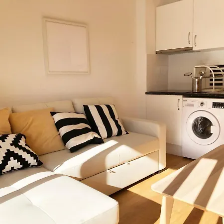 Lovely Seaside In Front Of Calafell And Cunit Apartment *